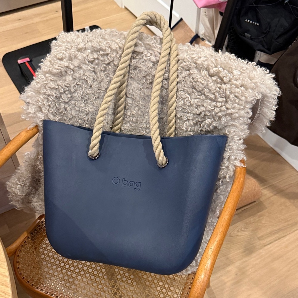 OBag rubber tote